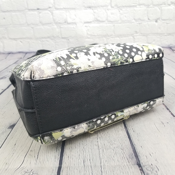 BETSEY JOHNSON | bow floral polka-dot shoulder bag - Picture 6 of 11